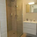 Beautiful 1 Bedroom Flat 니스
