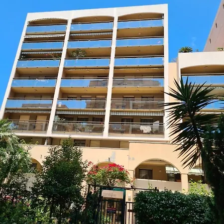 Beautiful 1 Bedroom Flat * Nizza