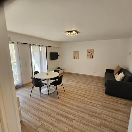 Apartmán Beautiful 1 Bedroom Flat