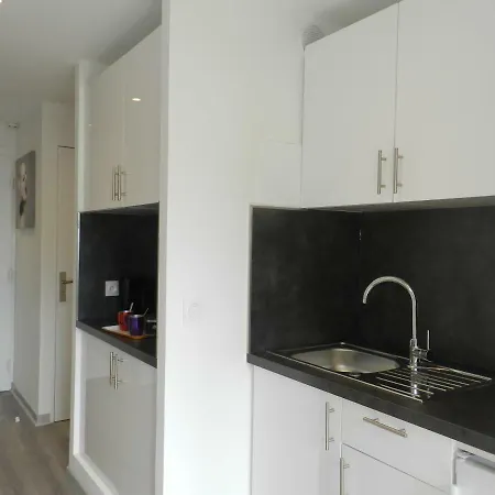 شقة Beautiful 1 Bedroom Flat